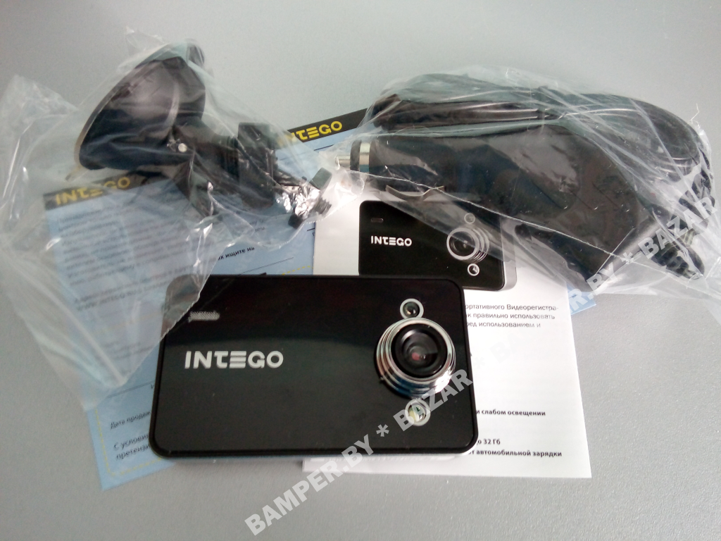 Видеорегистратор Intego VX-135H